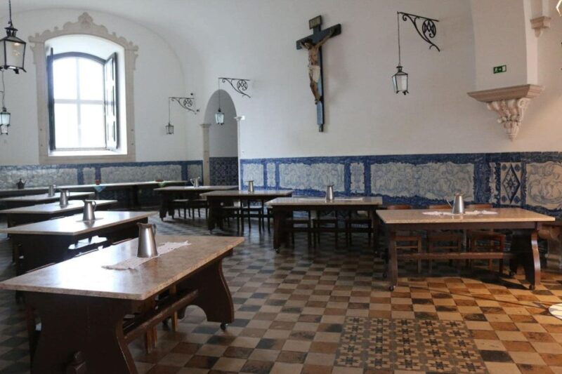 santarem-visit-to-the-cathedral-and-diocesan-museum