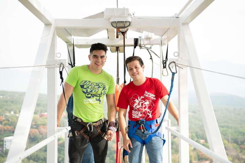 santiago-bungee-jumping-at-cola-de-caballo-park