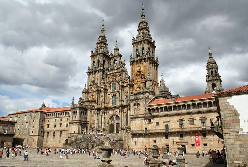 santiago-compostela-and-cathedral-day-trip-from-porto