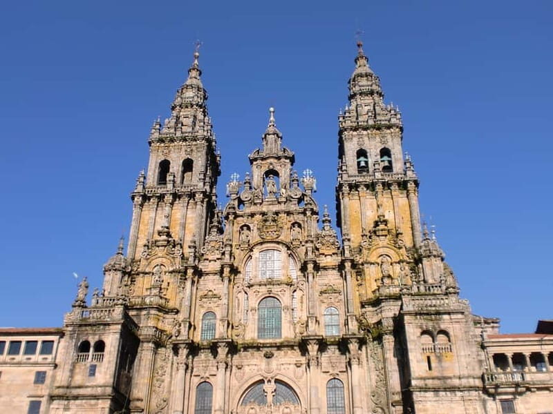 Santiago de Compostela: 4hours tour with everything included - Who Would Love This Tour?