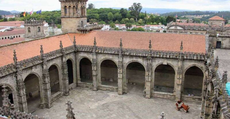 santiago-de-compostela-cathedral-museum-and-old-town-tour
