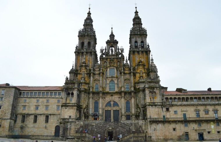 santiago-de-compostela-pilgrim-for-a-day
