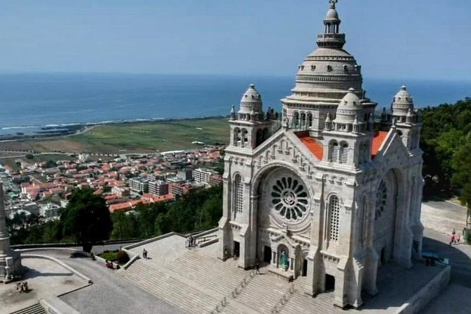 santiago-de-compostela-viana-do-castelo-from-porto
