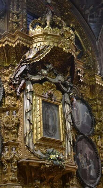 Santiago de Querétaro: Private History Walking Tour - Key Points