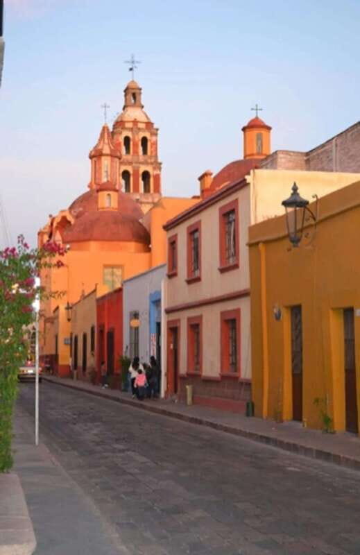 Santiago de Querétaro: Private History Walking Tour - Discovering Querétaro’s Historic Heart
