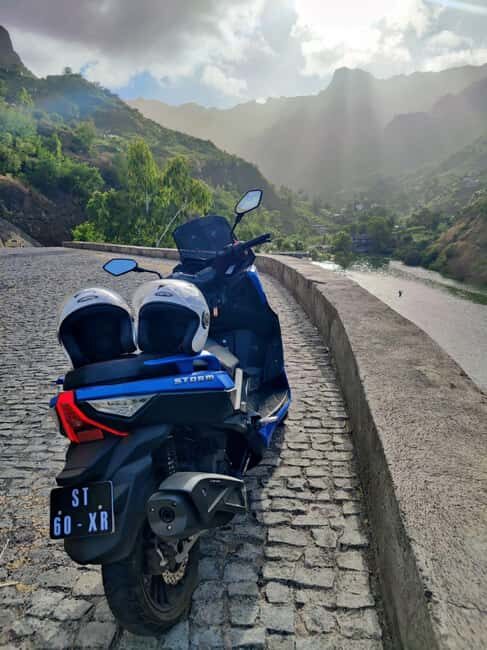 Santiago Island: Scooter Rental - Key Points