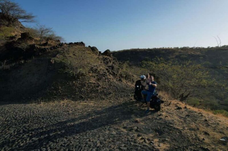 Santiago Island: Scooter Rental - Practical Details and Tips