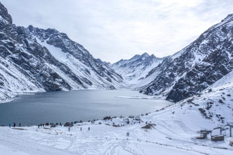 santiago-laguna-del-inca-and-portillo-small-group-tour