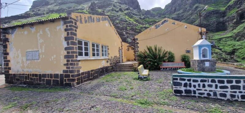 Santo Antao :Guided Ponta do Sol and Fontainhas Walking Tour - The Sum Up