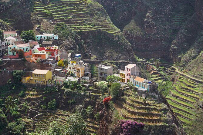 Santo Antão: Hike Ponta do Sol - Fontainhas - Cruzinha - Key Points