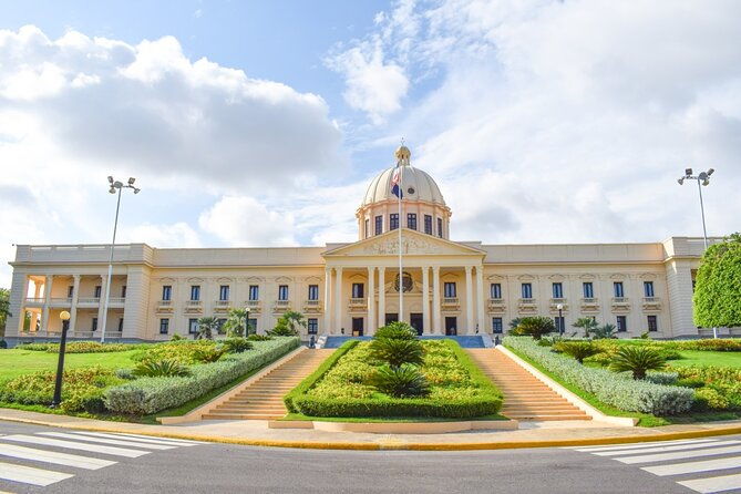 santo-domingo-city-tour-from-punta-cana-with-pick-up