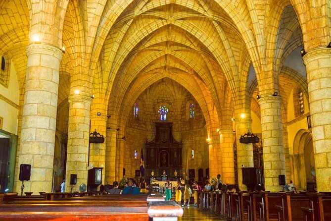 santo-domingo-city-tour-from-punta-cana-with-pick-up