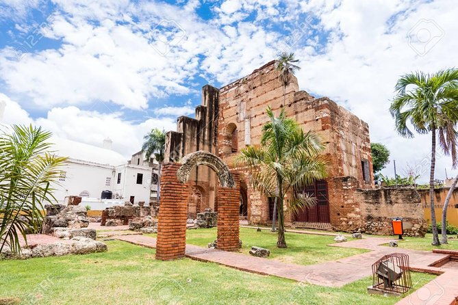 santo-domingo-historical-day-trip