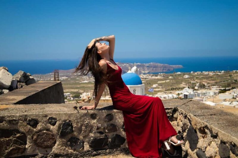 Santorini: 1H Pyrgos Village Cinematic Photoshoot Experience - Who Will Love This Experience?