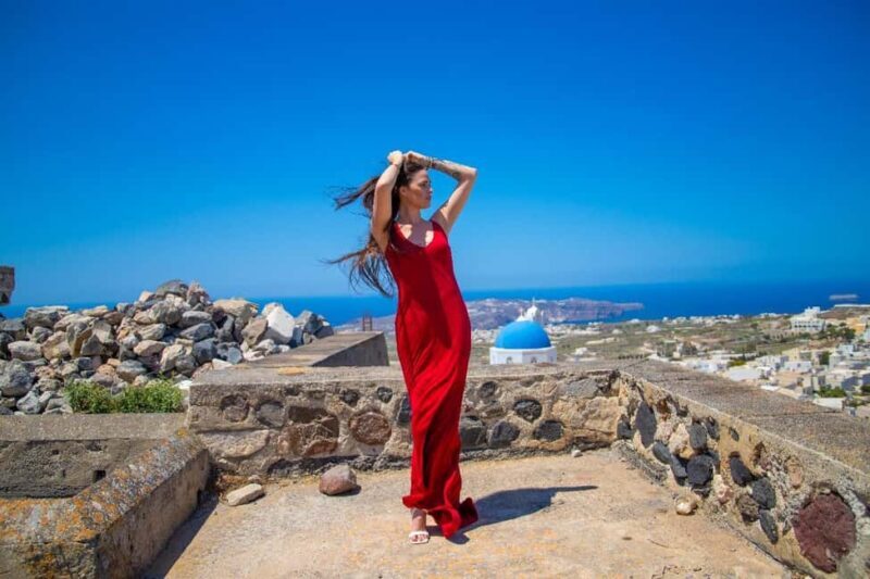 Santorini: 1H Pyrgos Village Cinematic Photoshoot Experience - FAQ