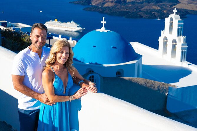 santorini-2-hours-private-photoshoot-with-a-prof-photographer