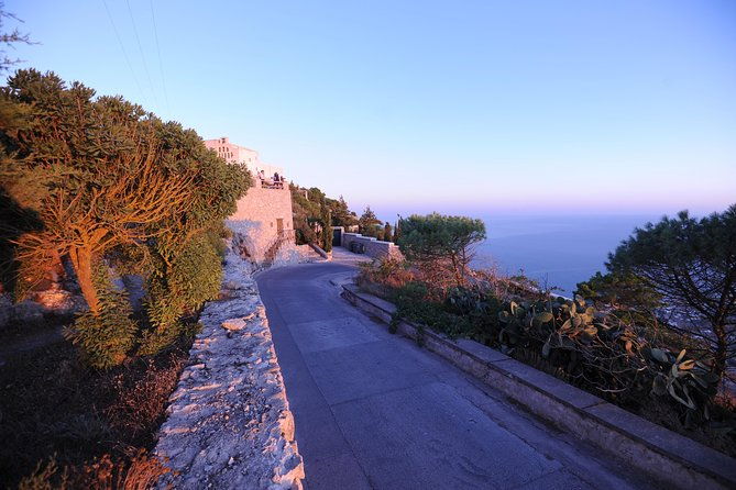 santorini-5-hour-custom-private-sightseeing-tour