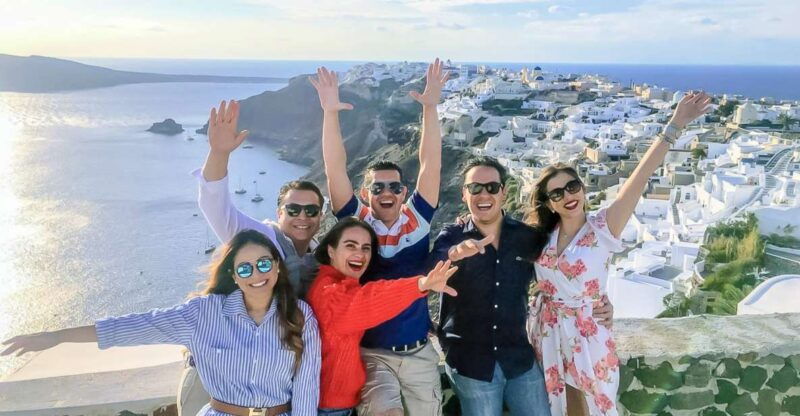 santorini-6-hour-best-of-santorini-private-experience