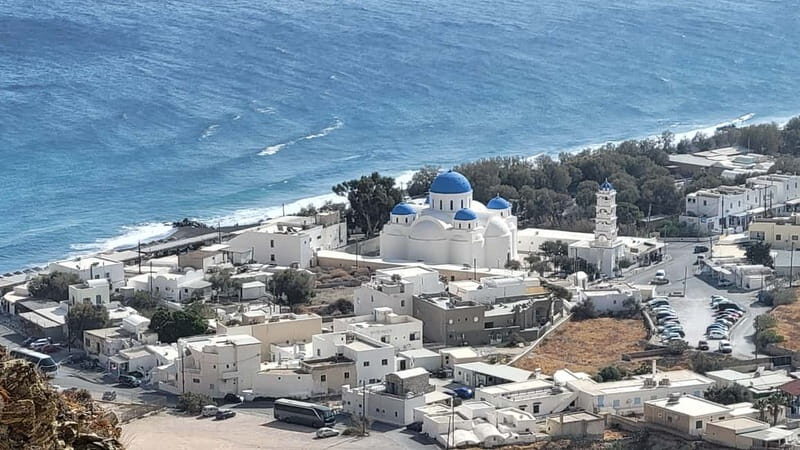 Santorini; 6hr Private Tour/NativeEnglishSpeakingChauffeur - Authentic Experiences in a Nutshell