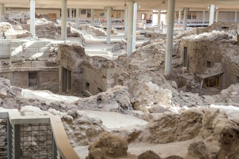 Santorini: Akrotiri Prehistoric City Guided Walking Tour - What Will You See During the Tour?