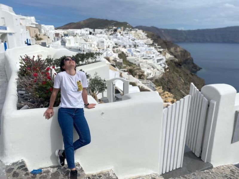 santorini-best-of-custom-tour-with-local-guide-pick-up