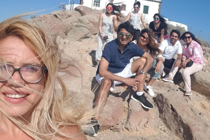 santorini-bliss-discover-the-charms-of-the-southern-delight-2