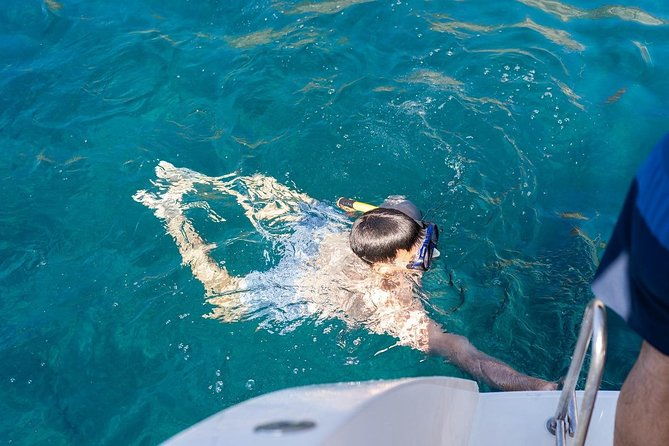 santorini-caldera-blue-cruise-with-bbq-on-board-and-drinks