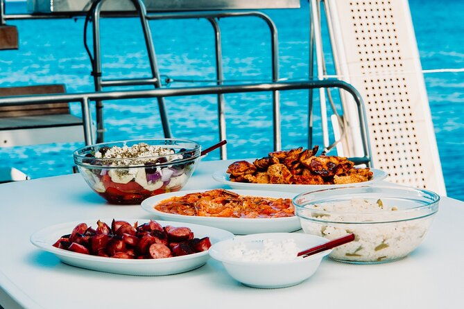 santorini-caldera-gold-day-cruise-with-bbq-on-board-and-open-bar