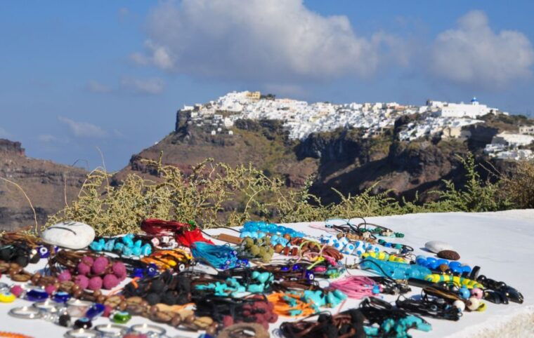 santorini-caldera-hiking-tour-from-fira-to-oia