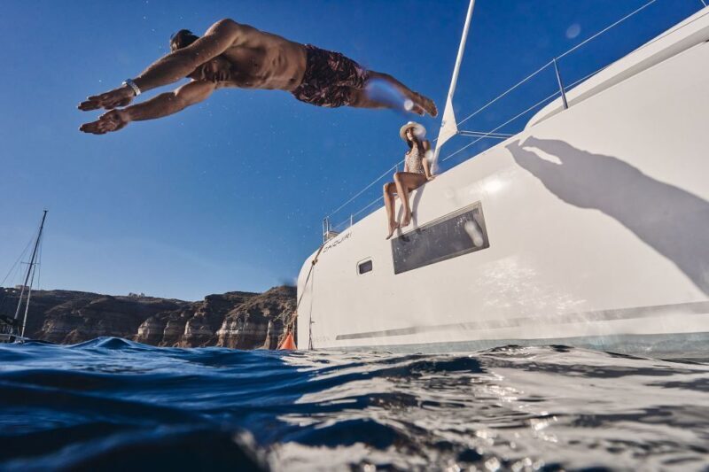 Santorini: Caldera Luxury Catamaran Cruise w/ Meal & Drinks - Key Points