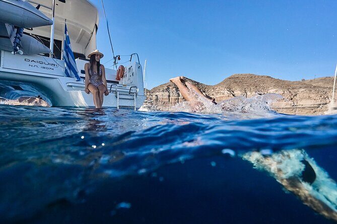 Santorini: Caldera Private Catamaran Cruise with Meal & Drinks - FAQ