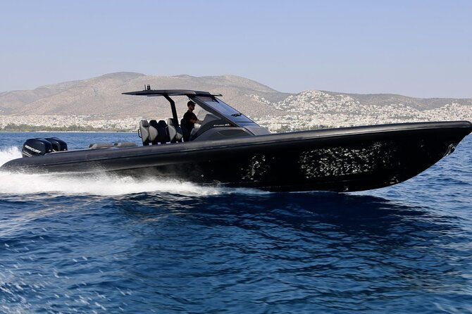 santorini-caldera-private-cruise-with-speed-boat-open-bar