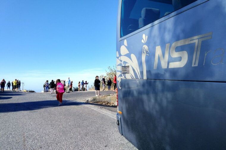 santorini-catamaran-cruise-winery-oia-sunset-combo-tour