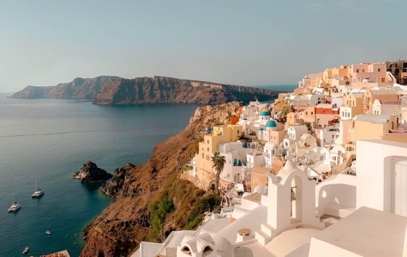 santorini-catamaran-sunset-skyline-cruise