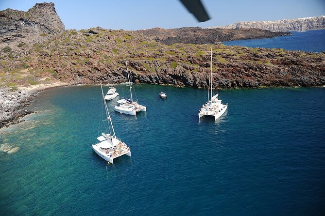 santorini-classic-catamaran-cruise-with-meal-drinks-and-transfers