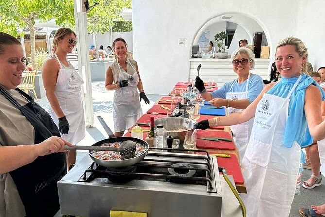 santorini-cooking-class-2-wineries-special-honey-moon-experience