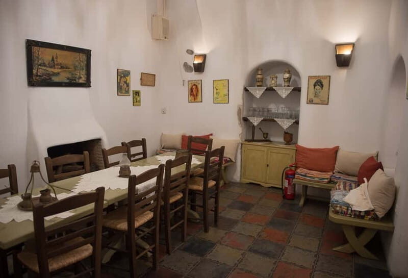 Santorini: Cooking Class, Local Menu and Dessert with Wine - Discover the Flavors of Santorini: A Cooking Class with Local Menu and Wine