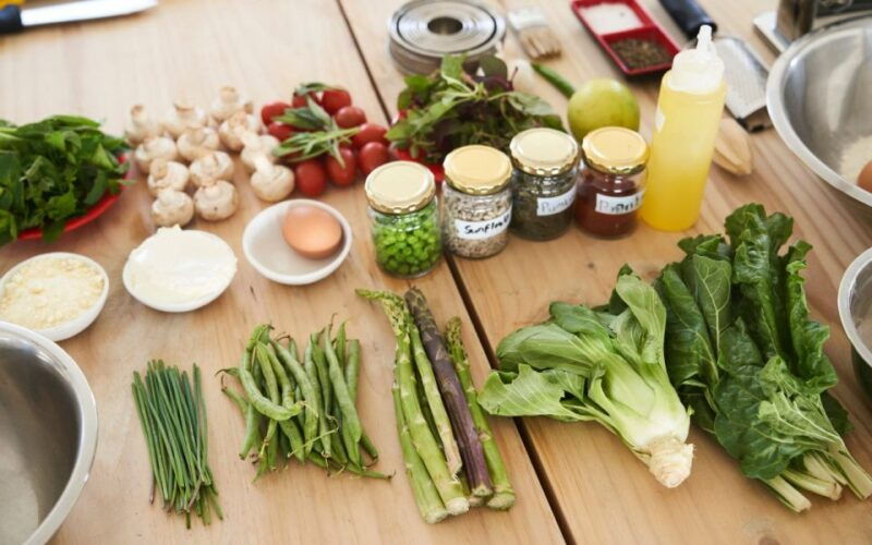 santorini-cooking-class-with-a-chef-at-the-ftelos-brewery