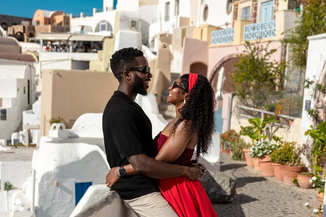 santorini-couple-photoshoot-with-50-edited-photos