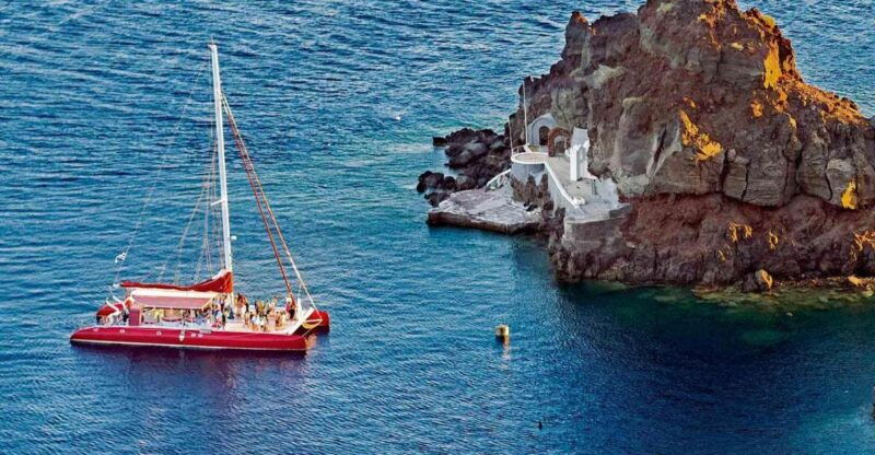 santorini-cruise-catamaran-with-bbq-drinks-day-or-sunset
