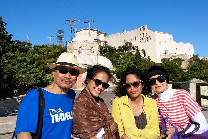 Santorini Customized Tours - Who Is This Tour Best For?