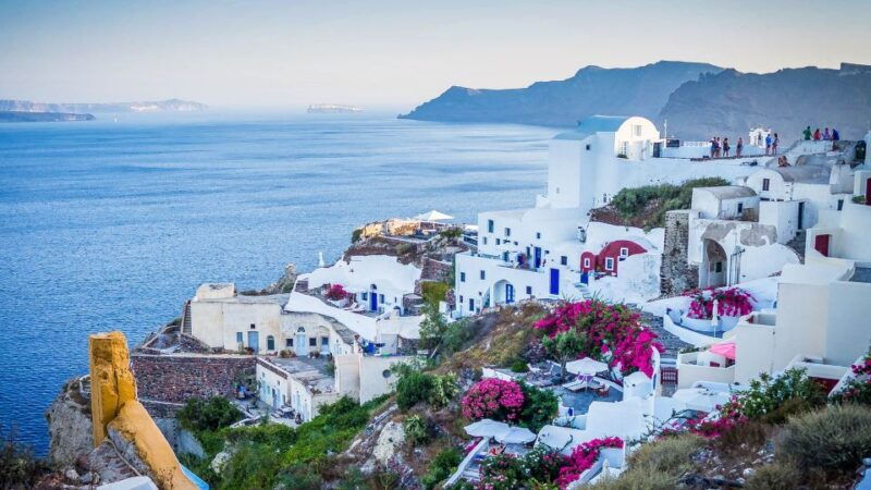 santorini-discover-with-locals-small-group-half-day-tour