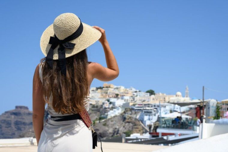 santorini-discover-with-locals-small-group-half-day-tour