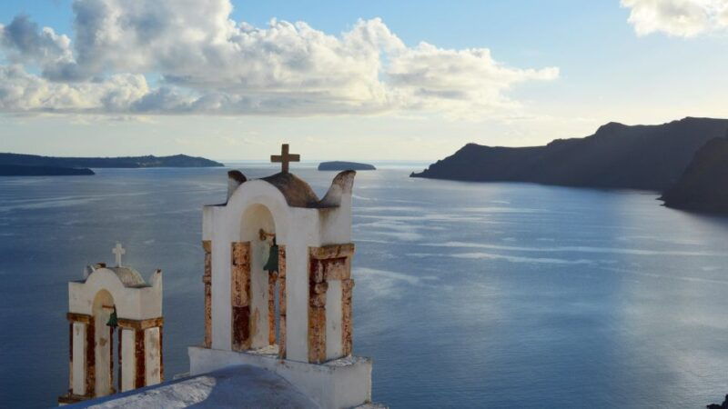 santorini-essentials-half-day-private-sightseeing-tour-2