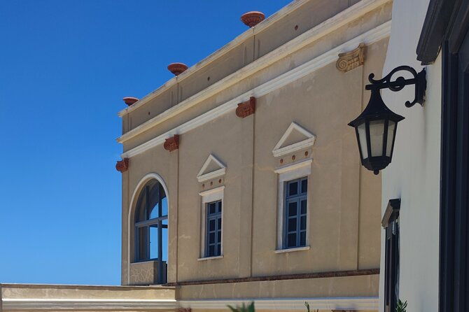 santorini-essentials-half-day-private-sightseeing-tour