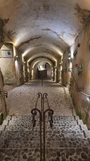Santorini: Family Island Tour with Winery Museum Experience - Introduction