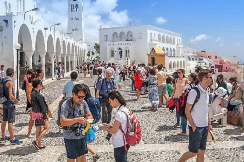 santorini-fira-town-walking-tour-with-wine-tasting