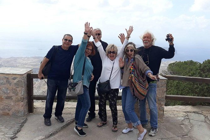 santorini-first-time-visitors-private-tour-with-wine-tasting