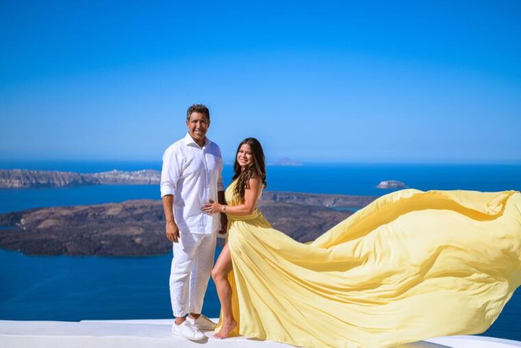 santorini-flying-dress-photo-experience