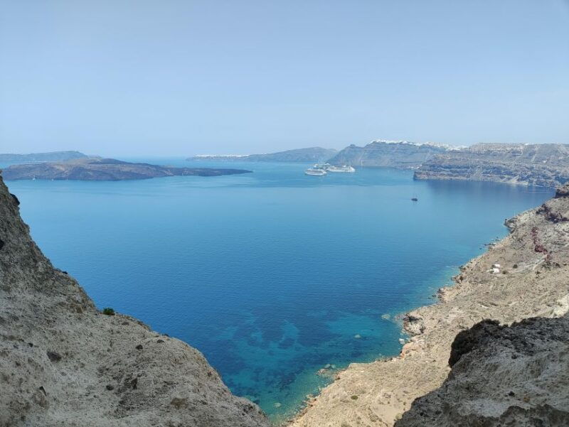 santorini-full-day-private-tour-with-a-local-guide